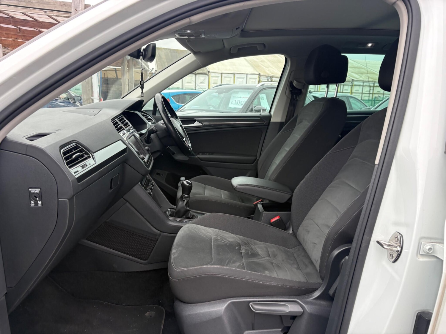 Used Volkswagen Tiguan 2017 for sale - 77793873: Photo 22