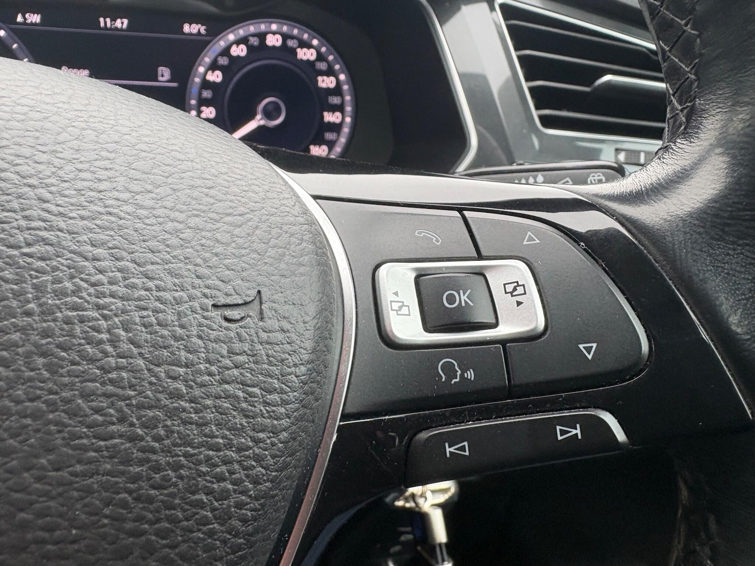 Used Volkswagen Tiguan 2017 for sale - 77793873: Photo 50