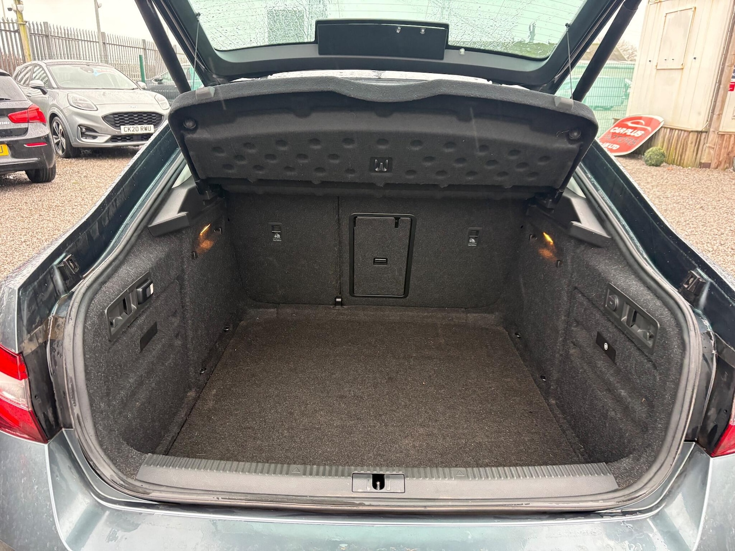 Used Skoda Superb 2017 for sale - 77143990: Photo 11