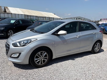 Used Hyundai i30 2016 for sale - 78989180: Photo
