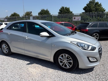 Used Hyundai i30 2016 for sale - 78989180: Photo