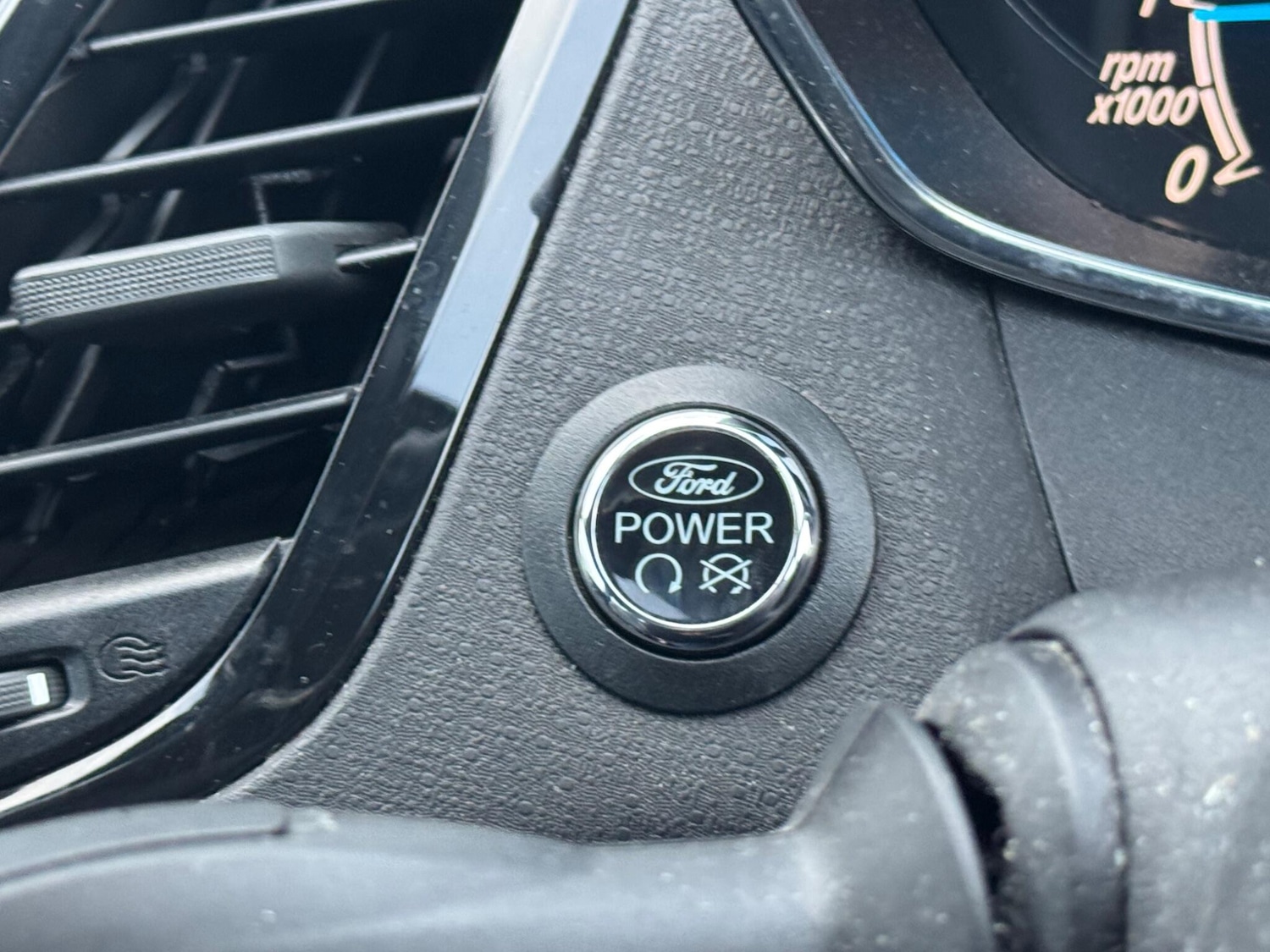 Used Ford Fiesta for sale - 77625573: Photo 28