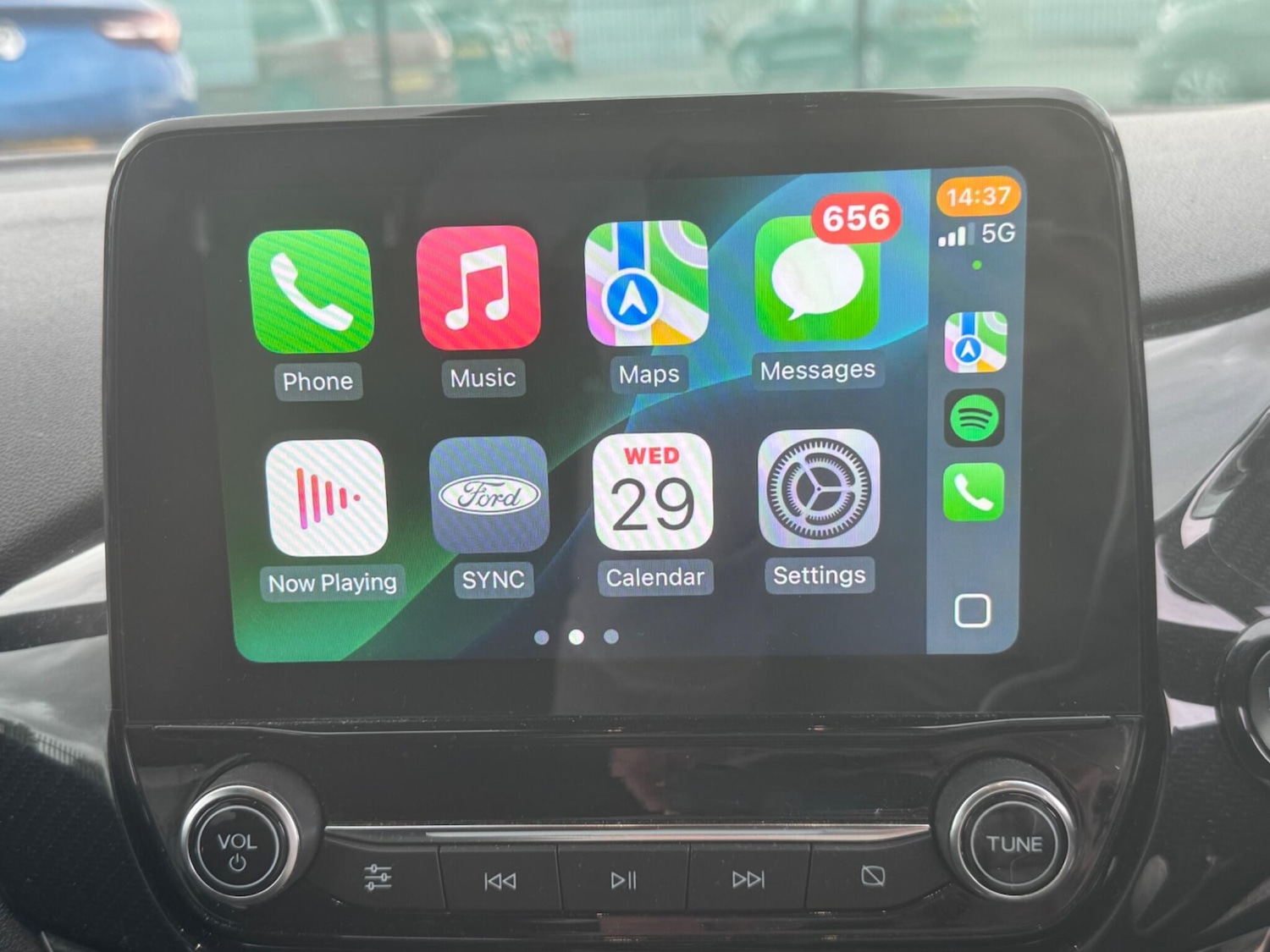 Used Ford Fiesta 2018 for sale - 76409443: Photo 2