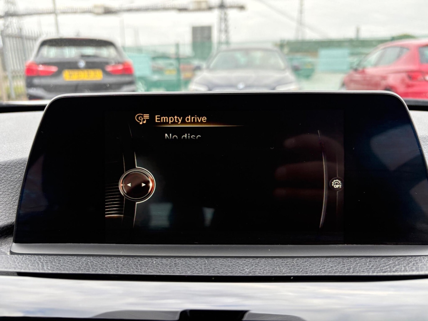 Used BMW 3 Series 2016 for sale - 76059907: Photo 38