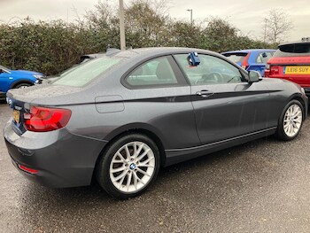Used BMW 2 Series 2016 for sale - 76975710: Photo