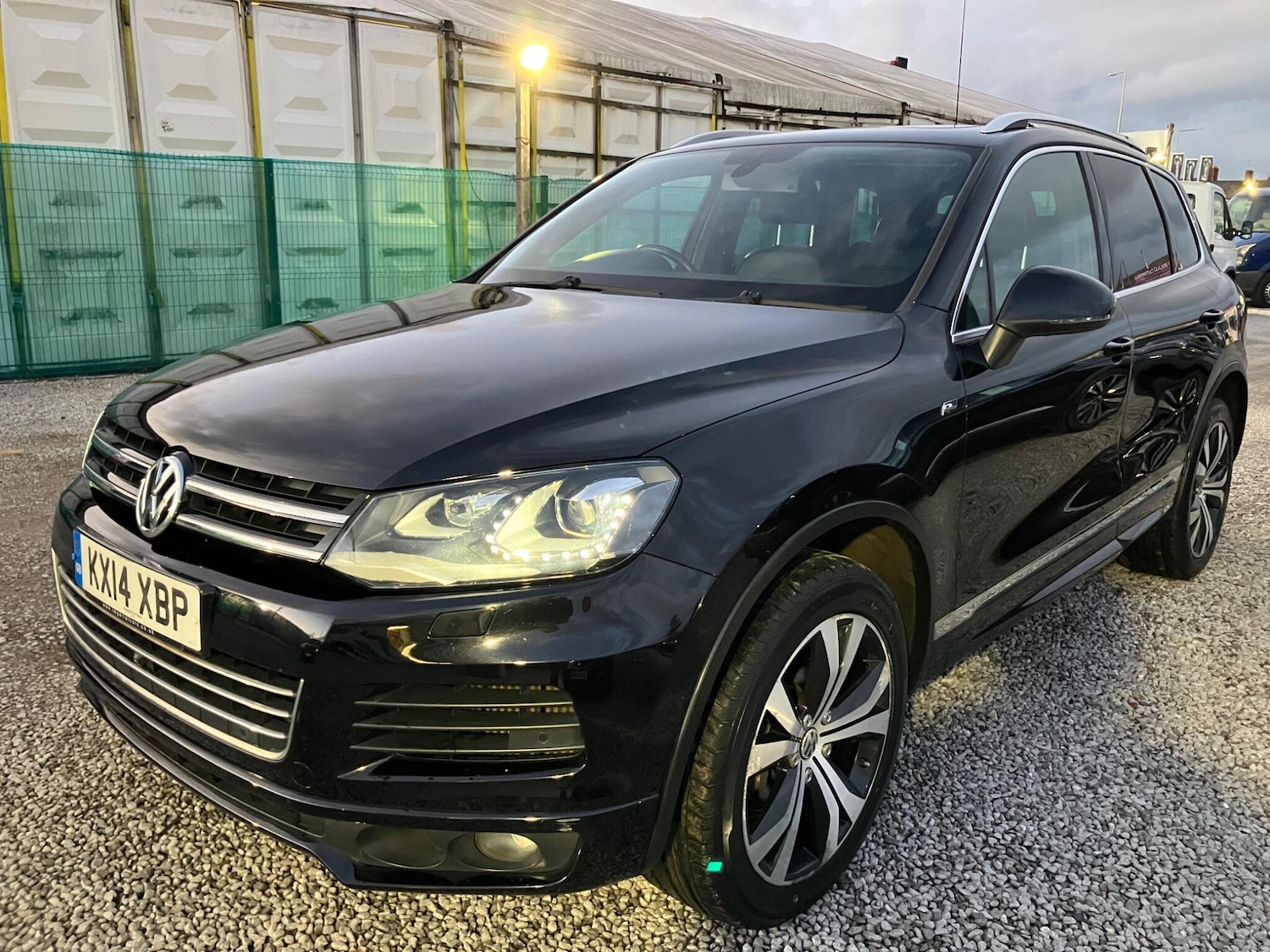 Used Volkswagen Touareg 2014 for sale - 76440514: Photo 1