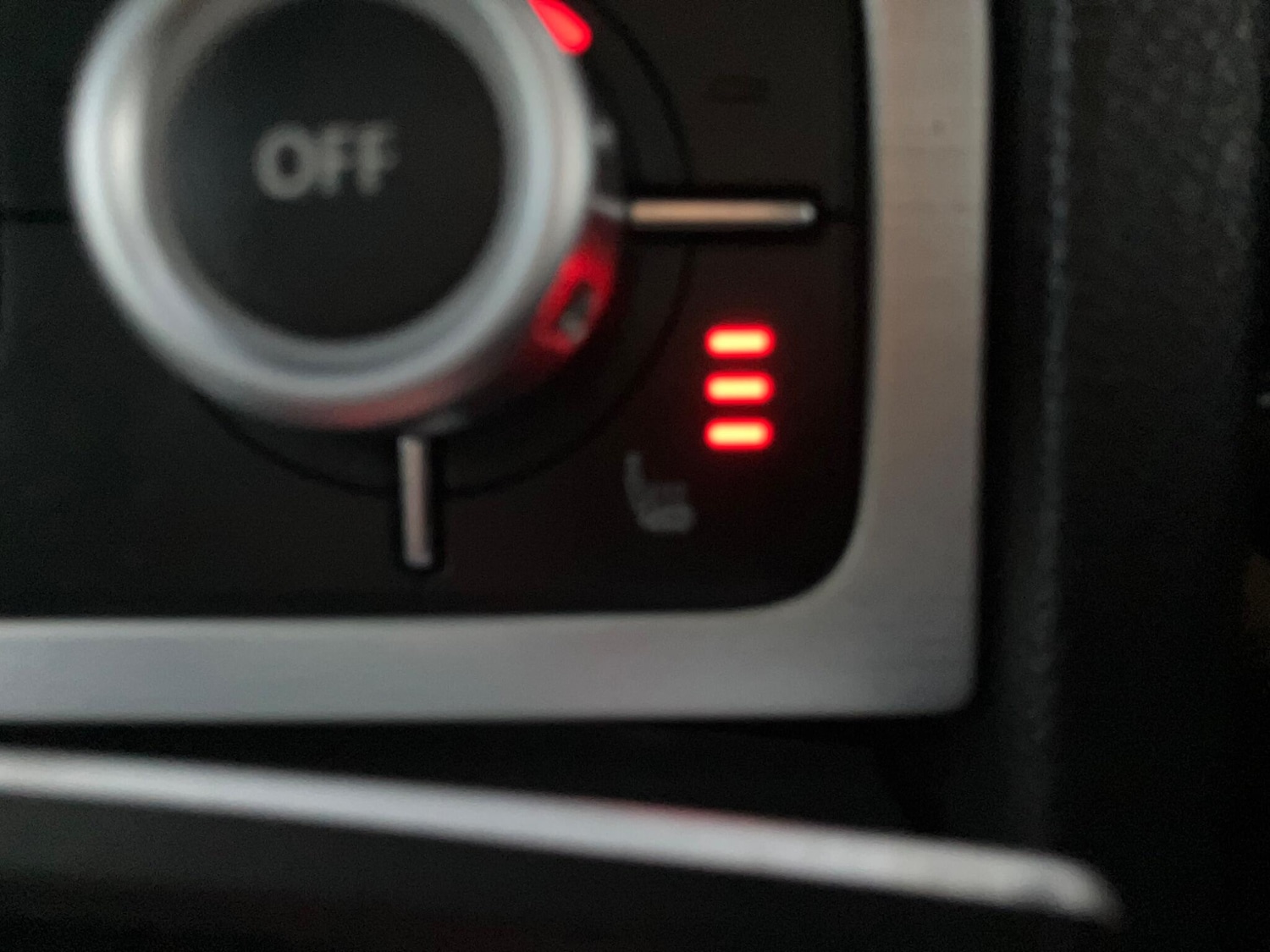 Used Volkswagen Touareg 2014 for sale - 76440514: Photo 25