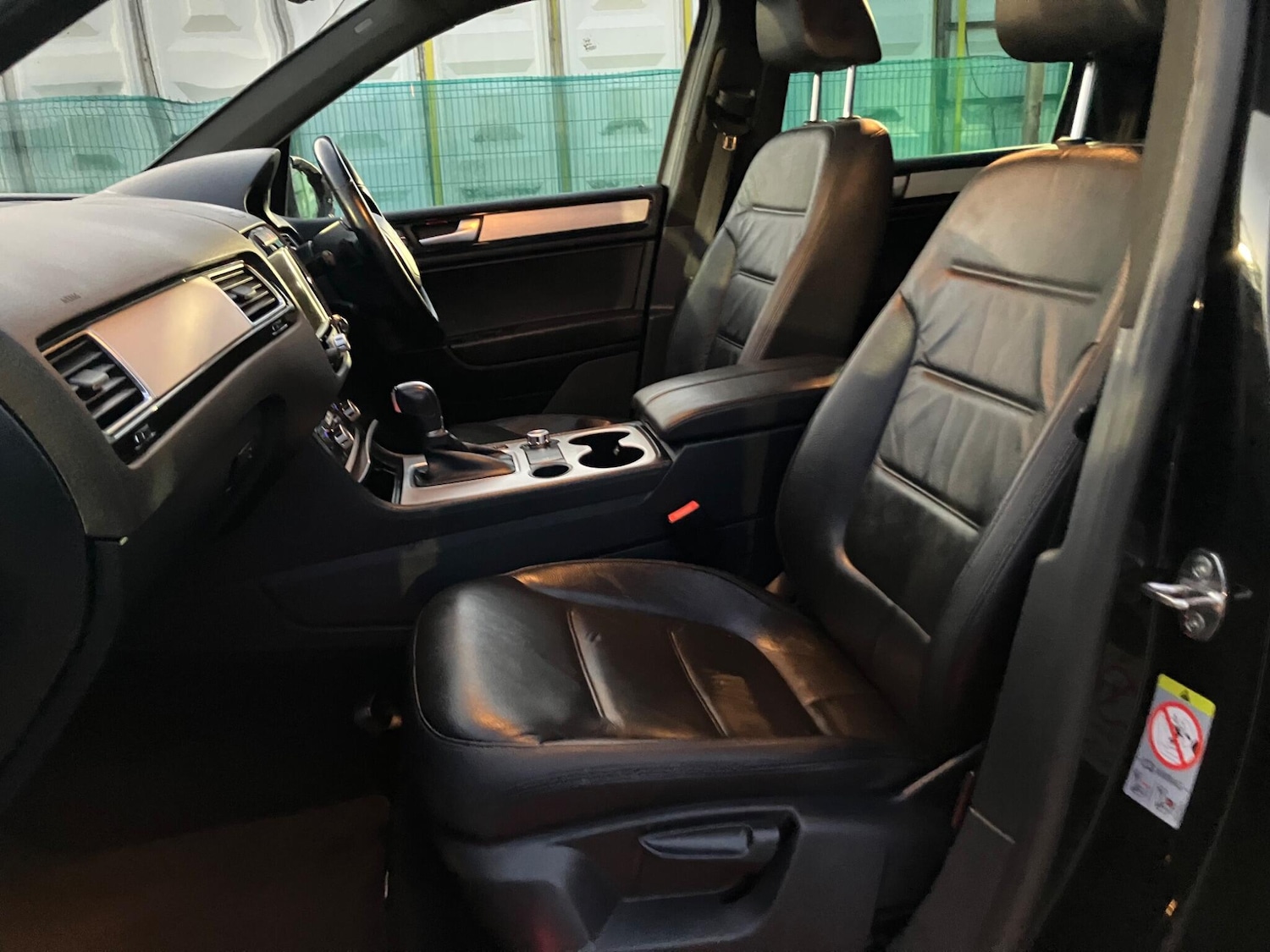 Used Volkswagen Touareg 2014 for sale - 76440514: Photo 6