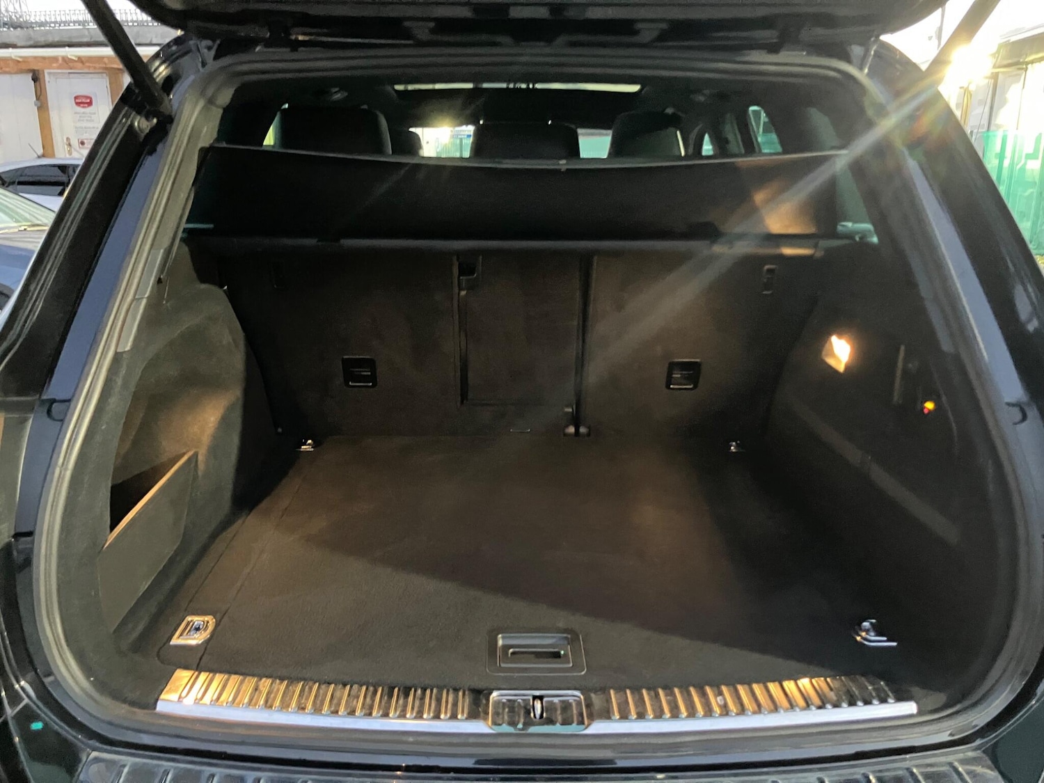 Used Volkswagen Touareg 2014 for sale - 76440514: Photo 8