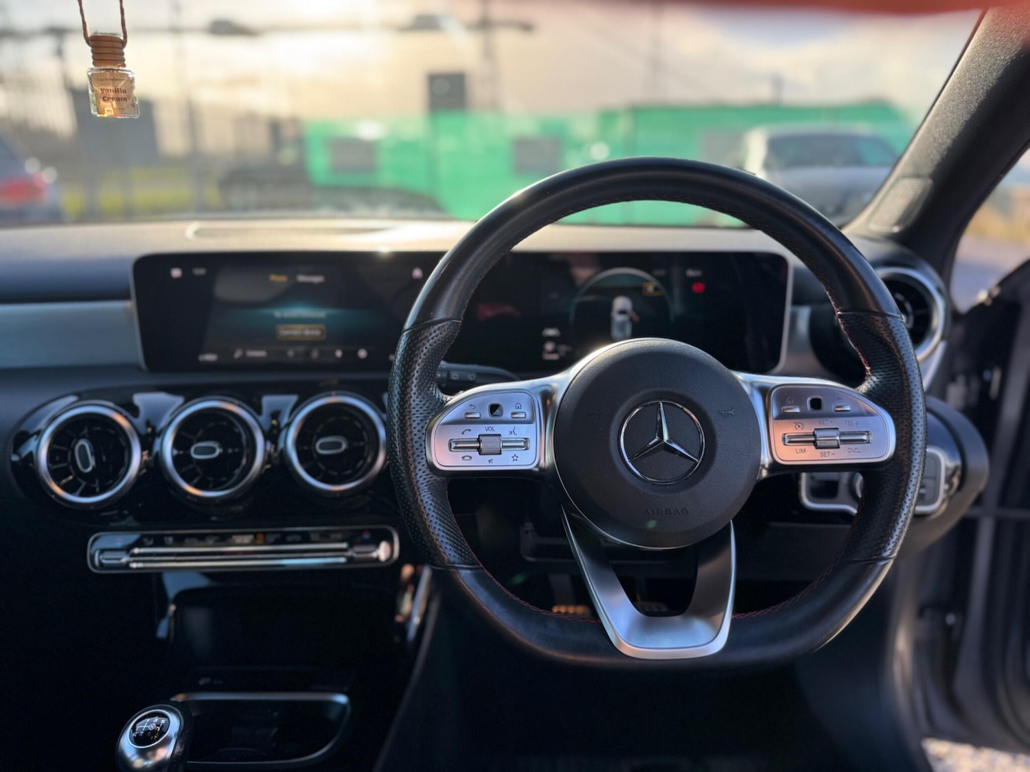 Used Mercedes-Benz A-Class 2018 for sale - 76432153: Photo 33