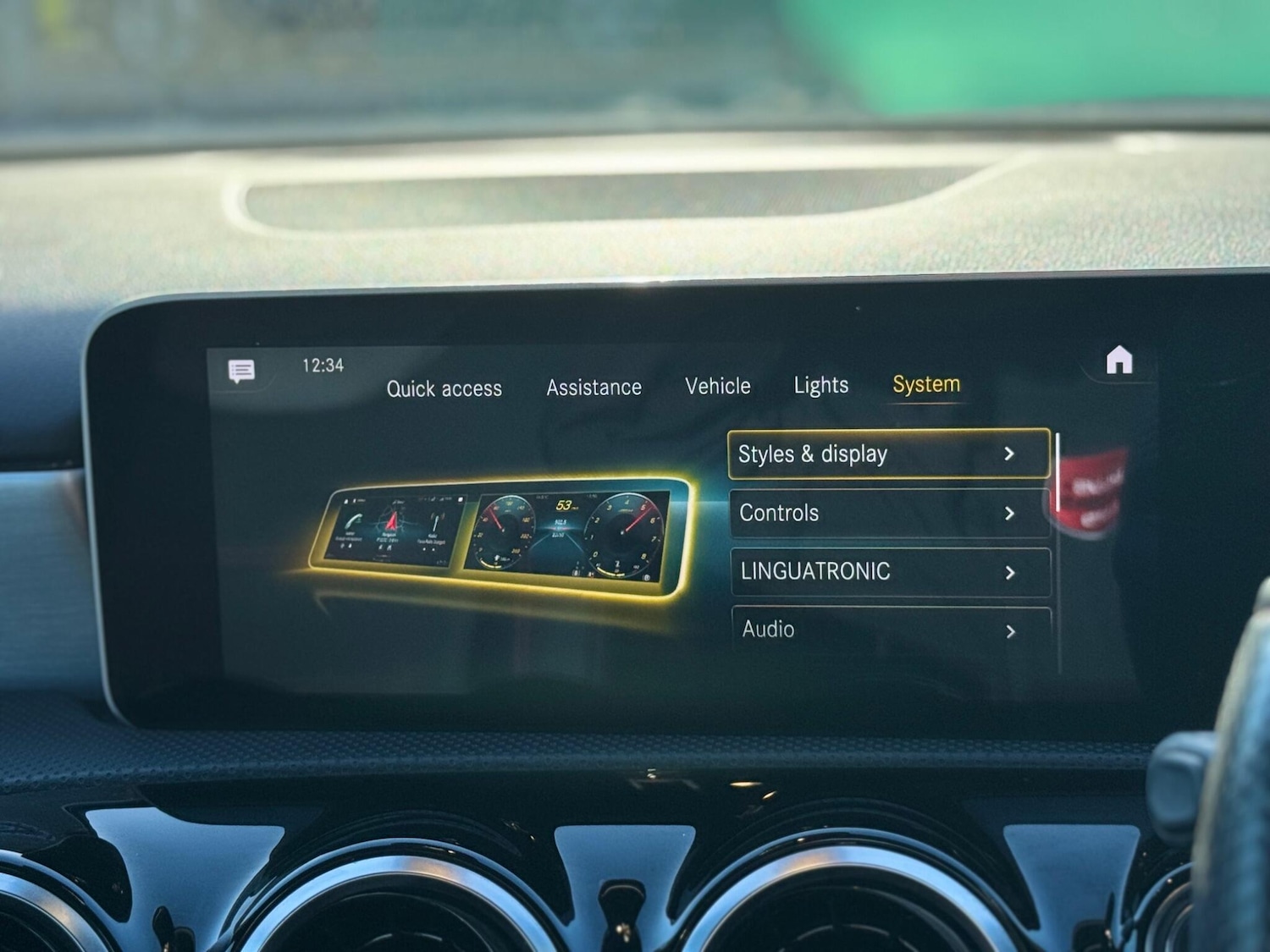 Used Mercedes-Benz A-Class 2018 for sale - 76432153: Photo 45