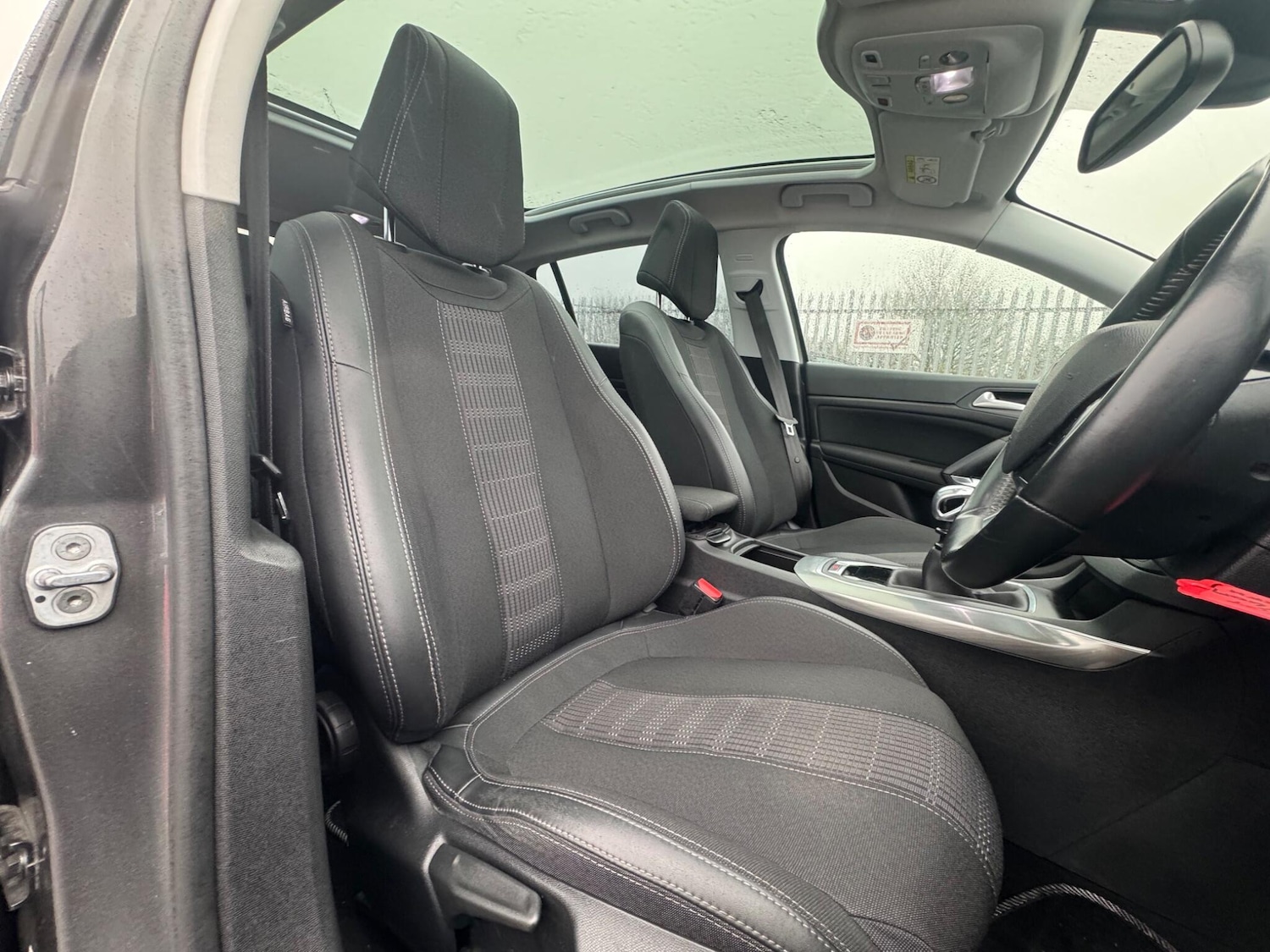 Used Peugeot 308 2019 for sale - 76728526: Photo 19