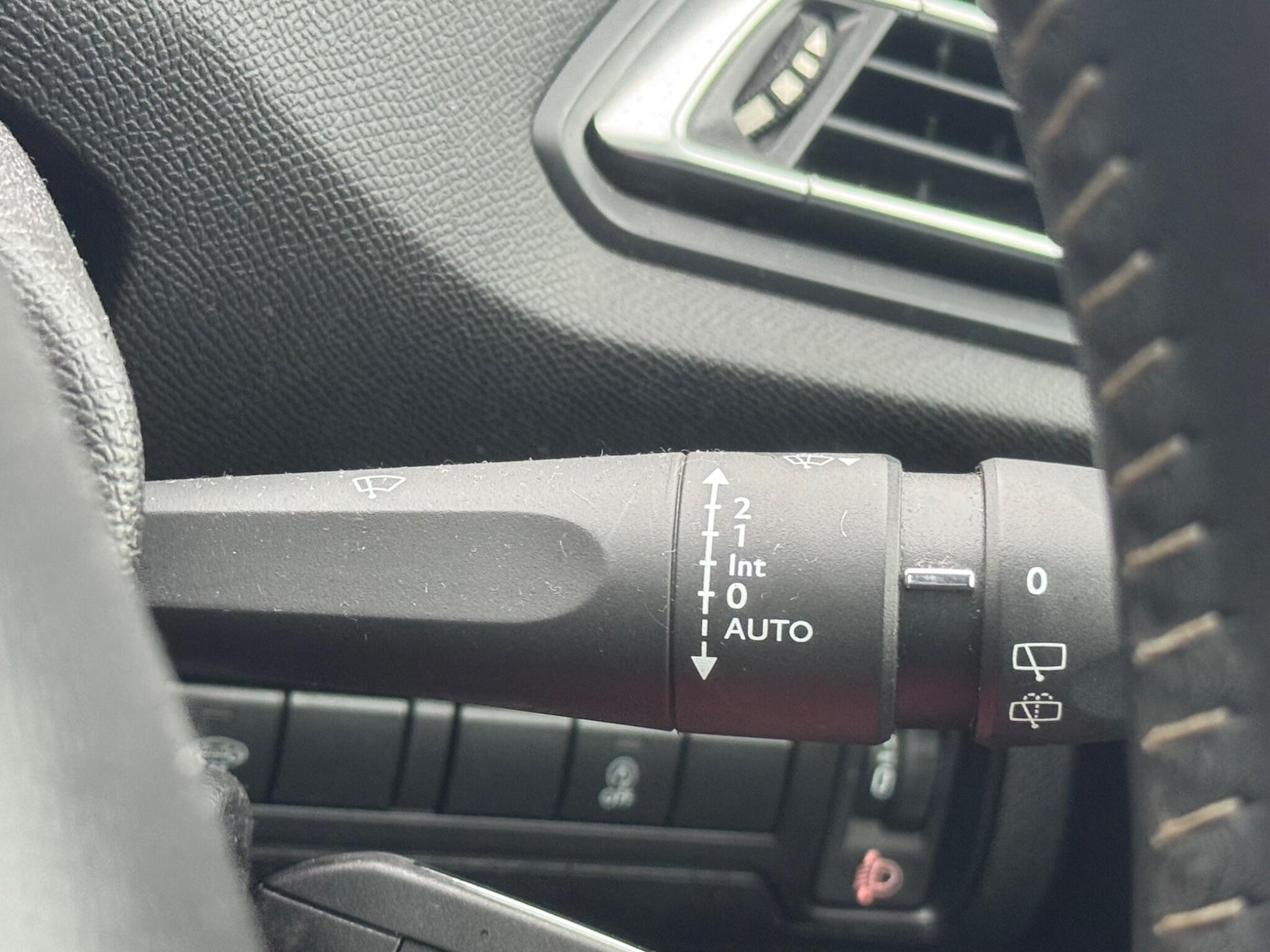 Used Peugeot 308 2019 for sale - 76728526: Photo 24