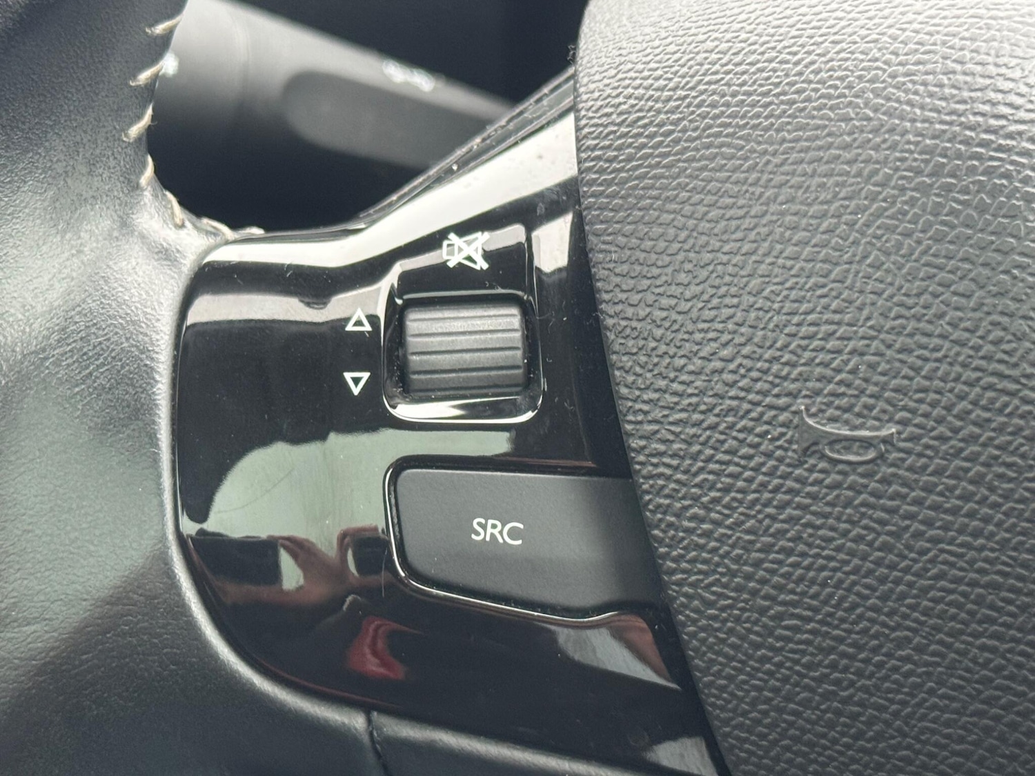 Used Peugeot 308 2019 for sale - 76728526: Photo 27