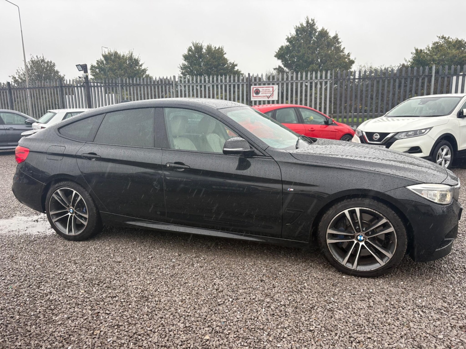 Used BMW 3 Series Gran Turismo 2015 for sale - 76166335: Photo 16