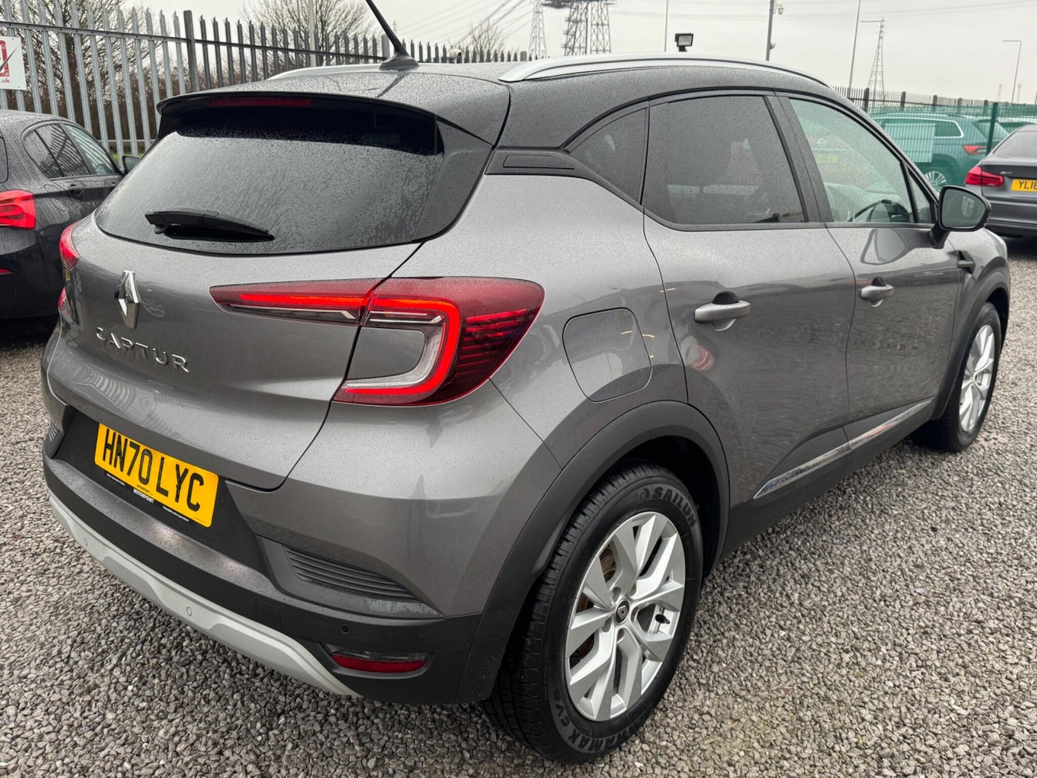 Used Renault Captur 2020 for sale - 76898879: Photo 11