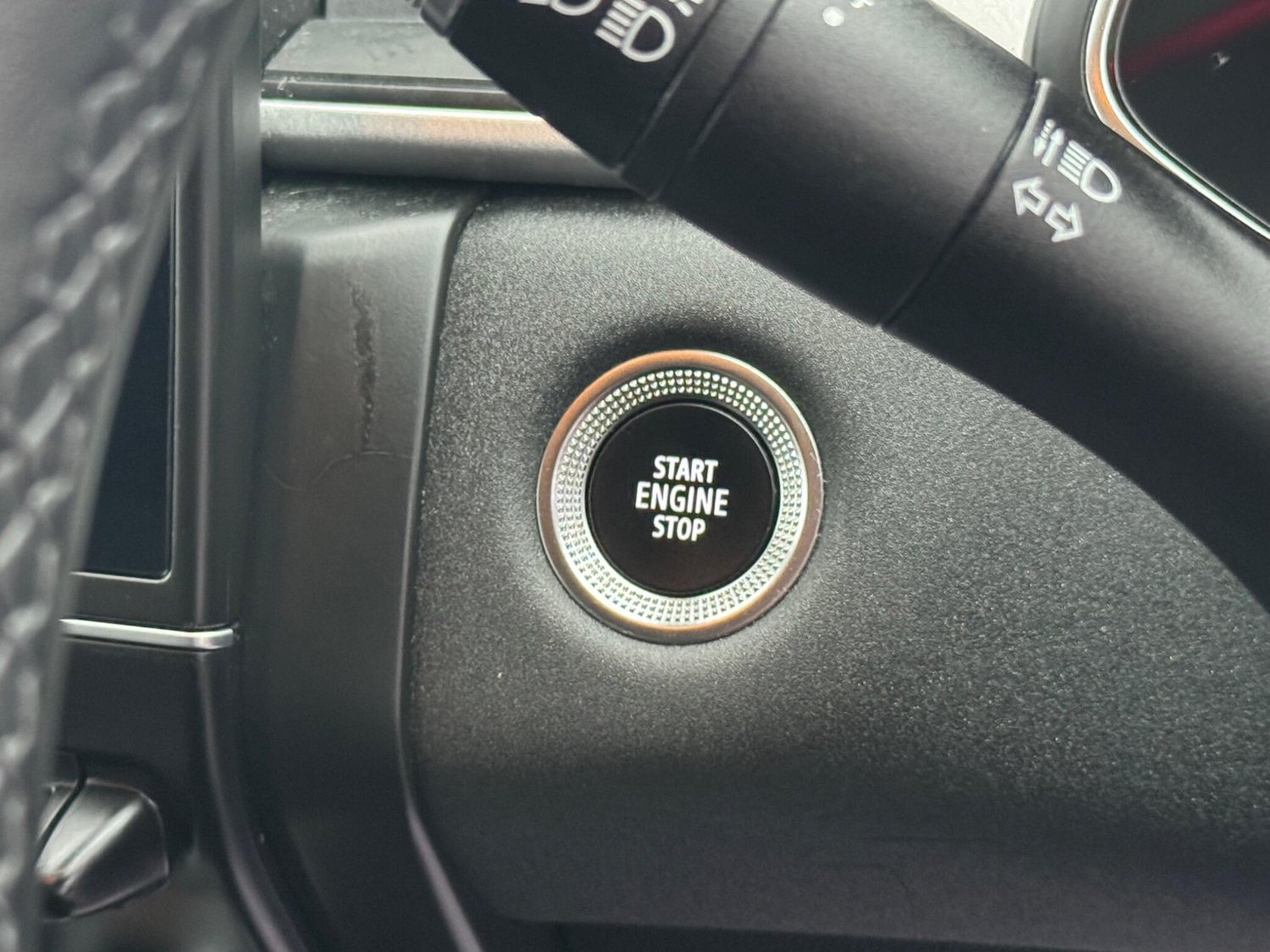 Used Renault Captur 2020 for sale - 76898879: Photo 31