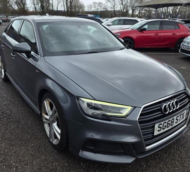 Used Audi A3 2018 for sale - 77939324: Photo 2