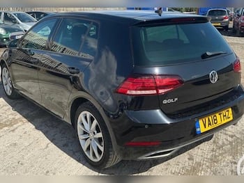 Used Volkswagen Golf 2018 for sale - 79621622: Photo