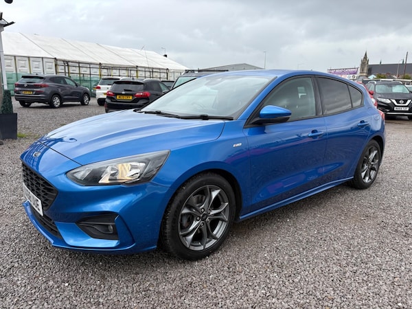 Used Ford Focus 2019 for sale - 75647229: Photo 3