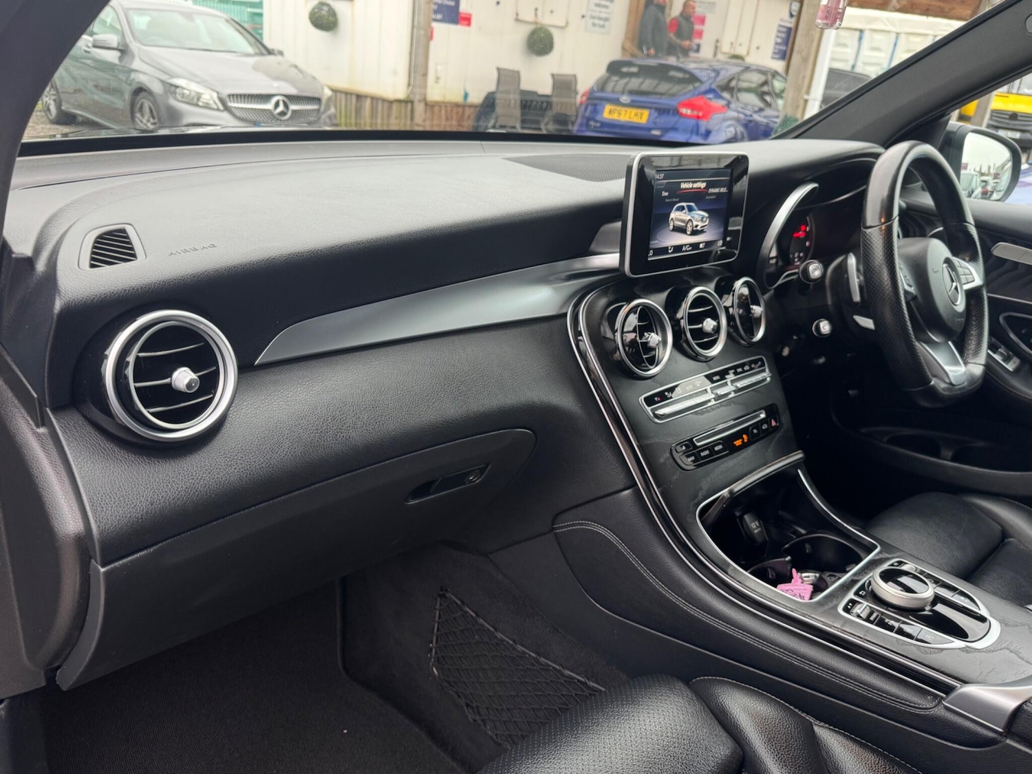 Used Mercedes-Benz GLC 2017 for sale - 77320876: Photo 16