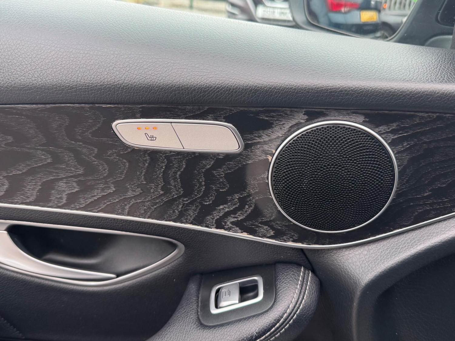 Used Mercedes-Benz GLC 2017 for sale - 77320876: Photo 17