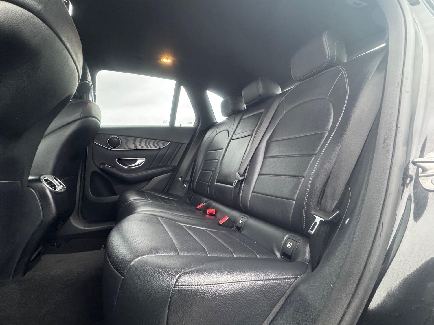 Used Mercedes-Benz GLC 2017 for sale - 77320876: Photo 19