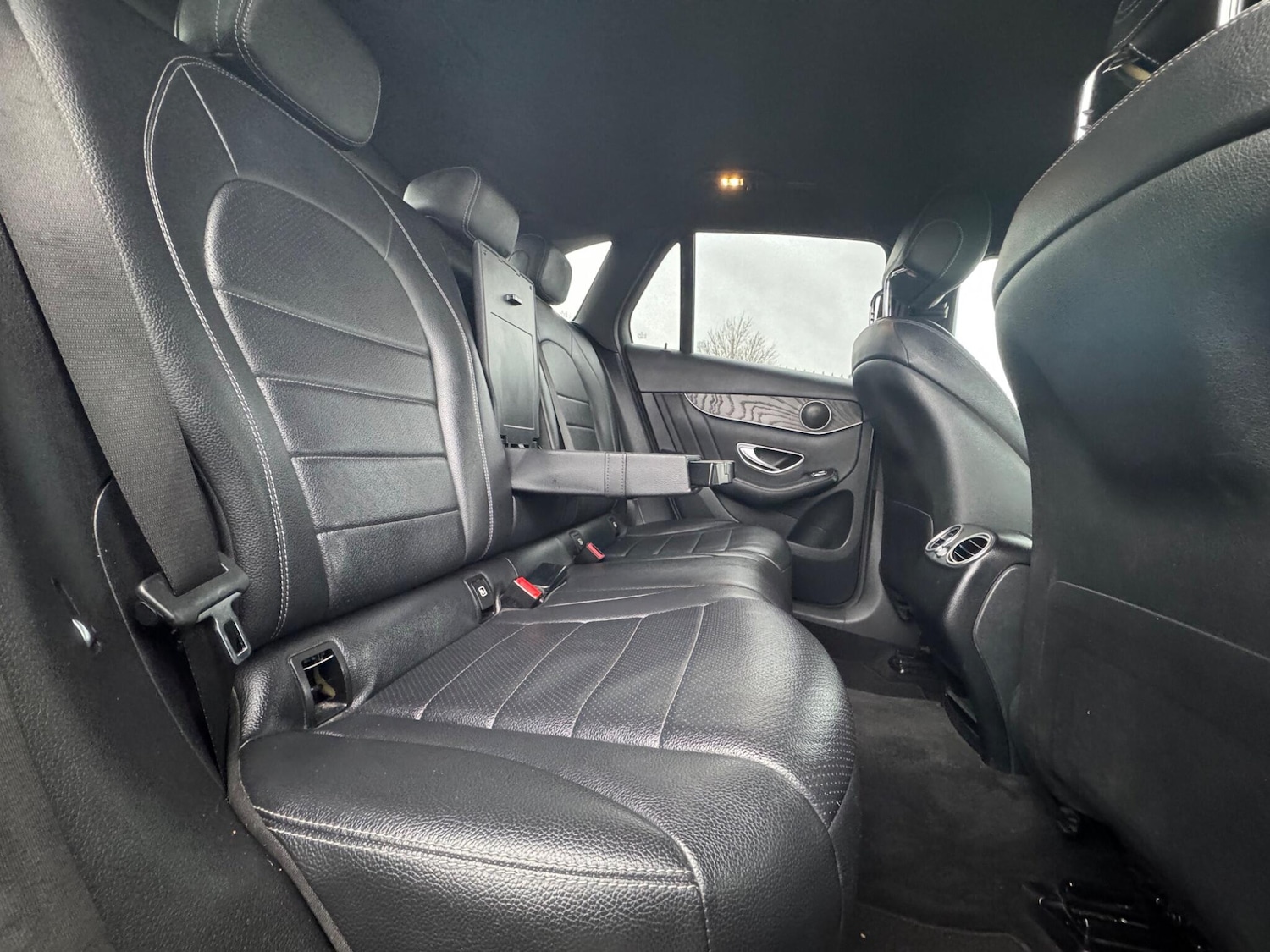 Used Mercedes-Benz GLC 2017 for sale - 77320876: Photo 20