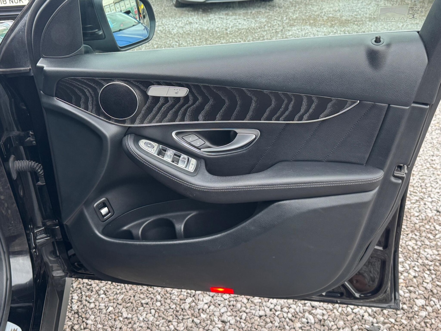 Used Mercedes-Benz GLC 2017 for sale - 77320876: Photo 23