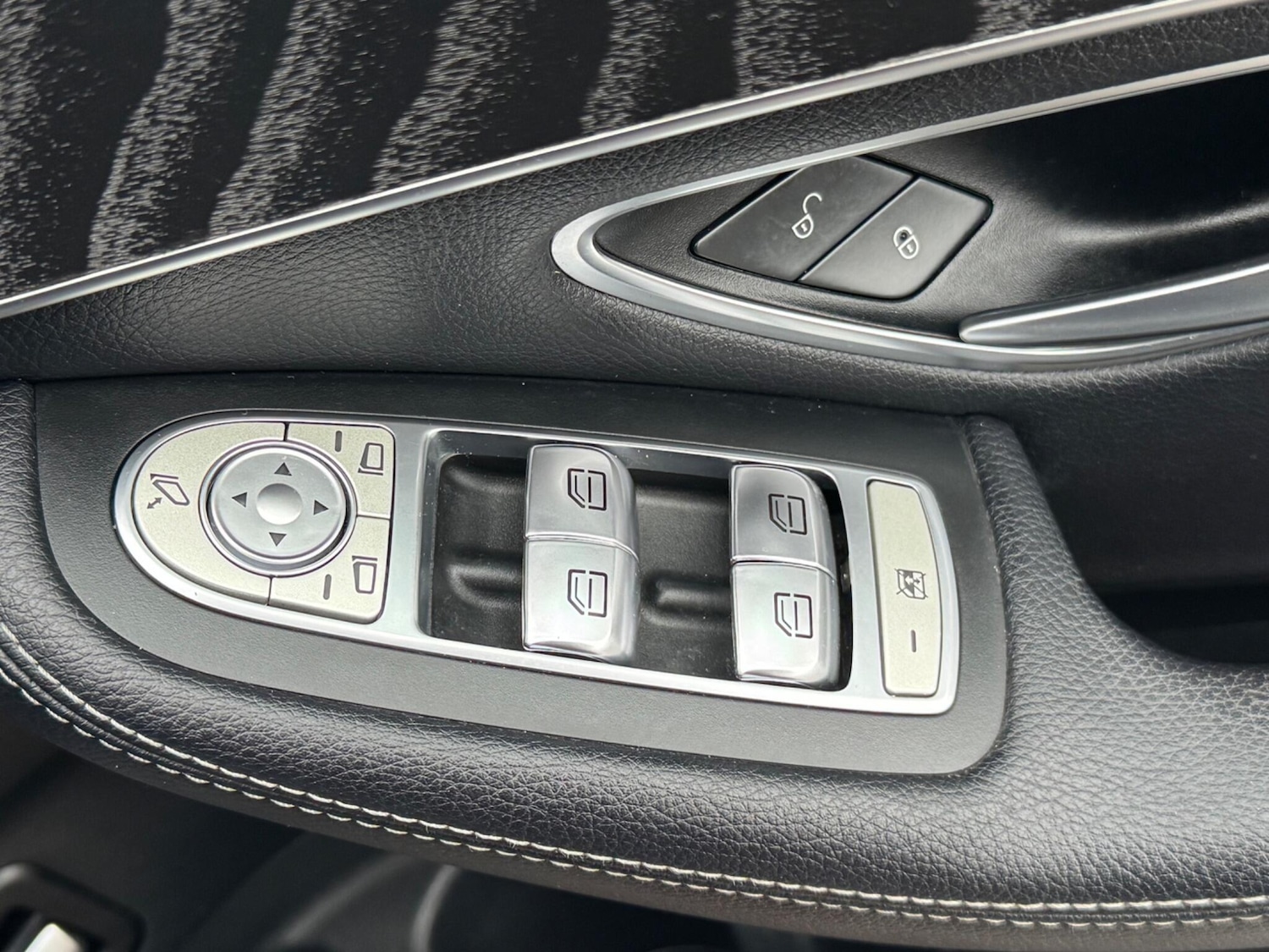 Used Mercedes-Benz GLC 2017 for sale - 77320876: Photo 26