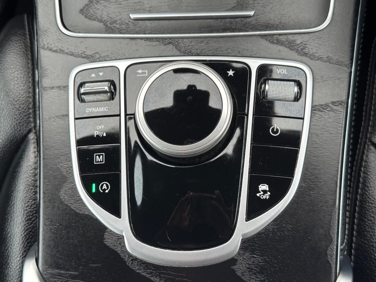 Used Mercedes-Benz GLC 2017 for sale - 77320876: Photo 51