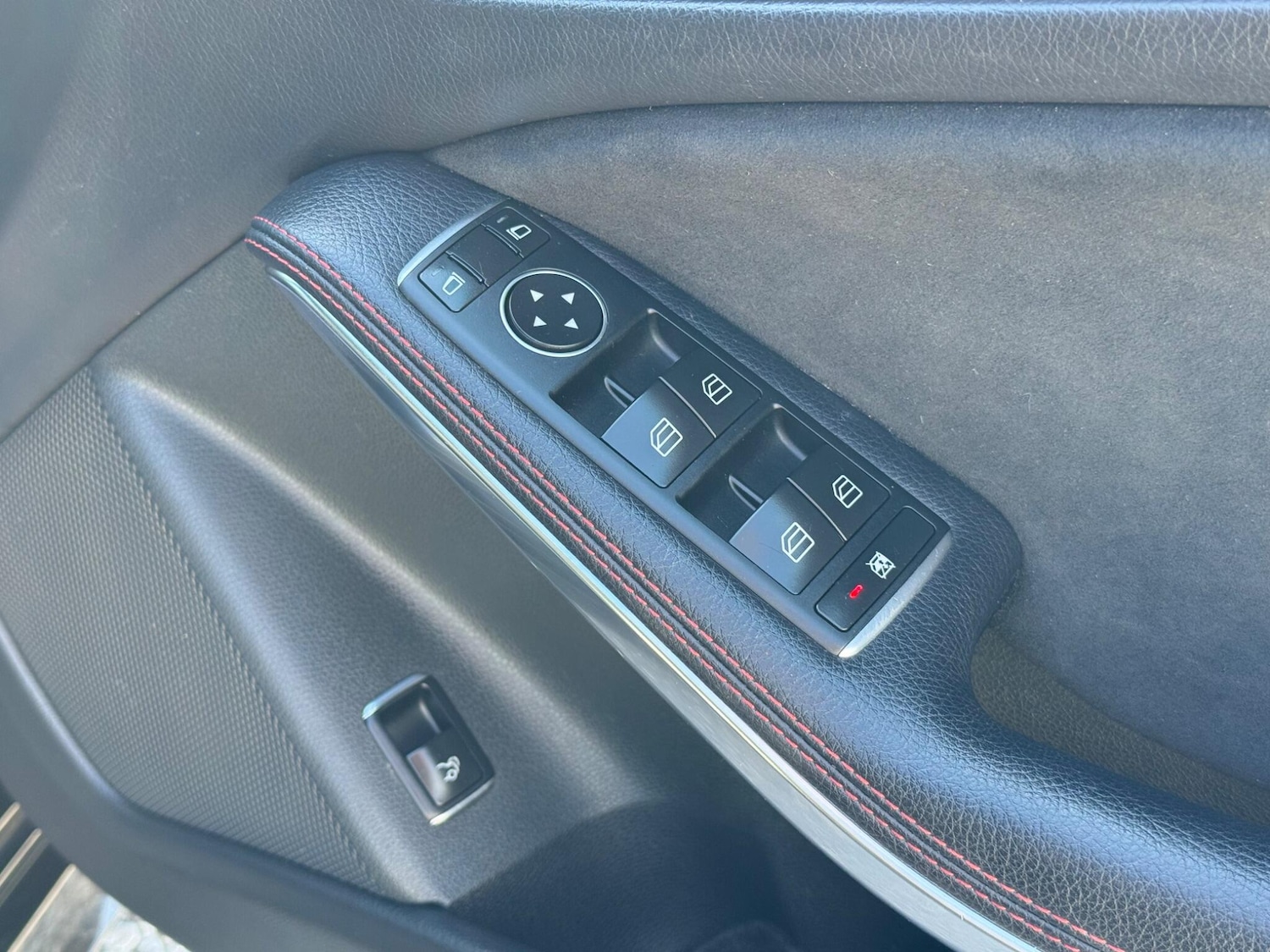 Used Mercedes-Benz CLA 2018 for sale - 77670578: Photo 25