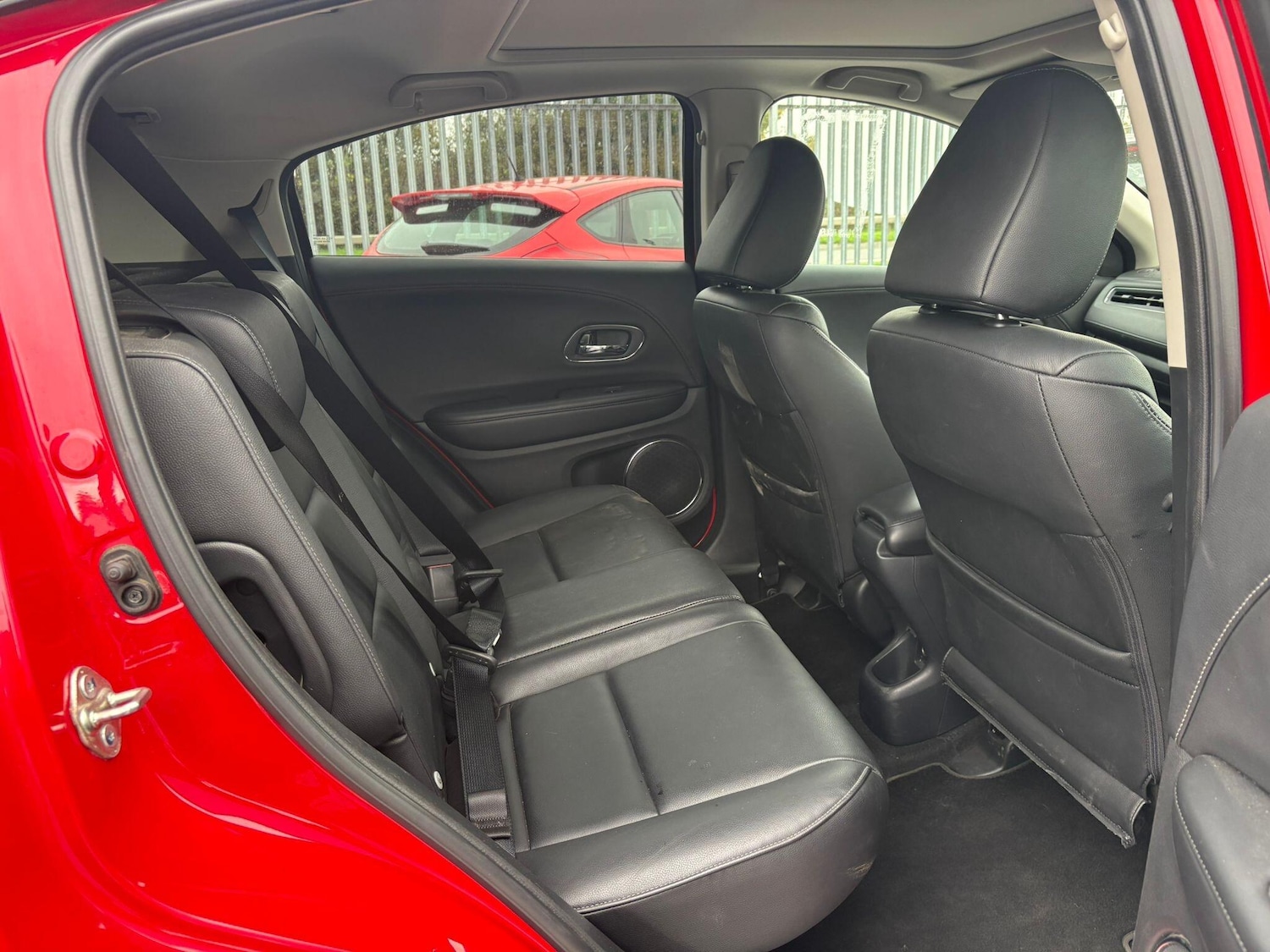 Used Honda HR-V 2018 for sale - 76240166: Photo 18