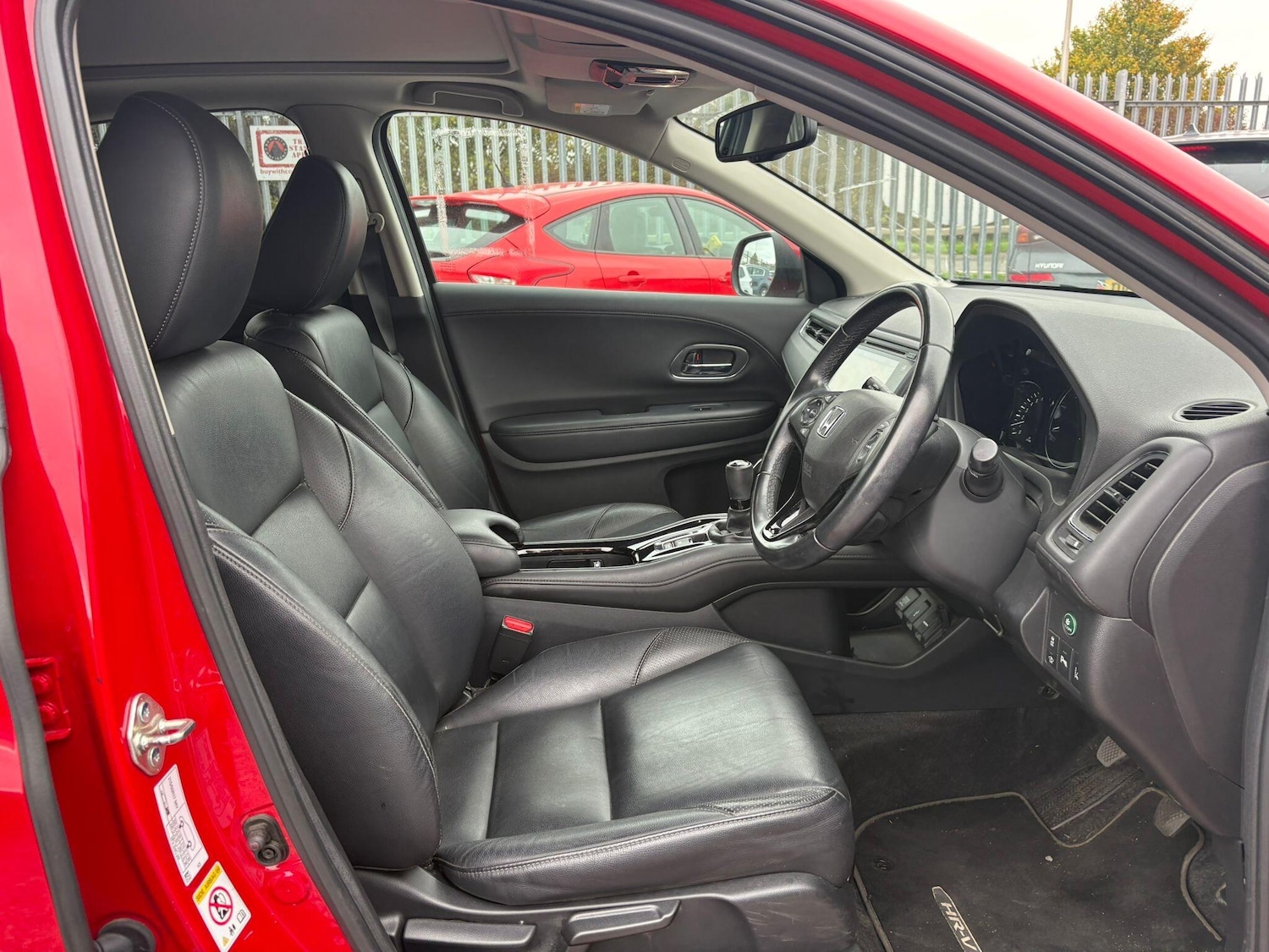 Used Honda HR-V 2018 for sale - 76240166: Photo 19