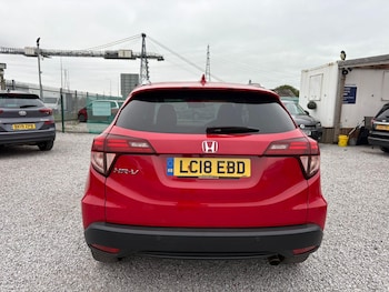 Used Honda HR-V 2018 for sale - 76240166: Photo 4