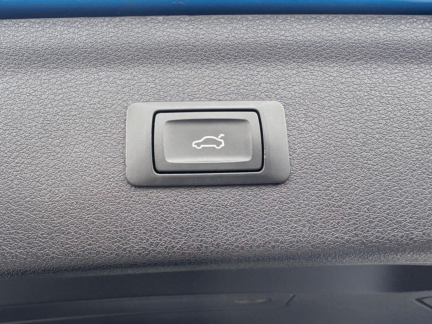 Used Audi Q3 2017 for sale - 76259927: Photo 19