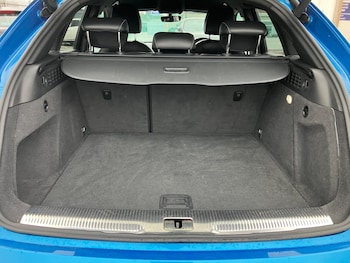 Used Audi Q3 2017 for sale - 76259927: Photo 2