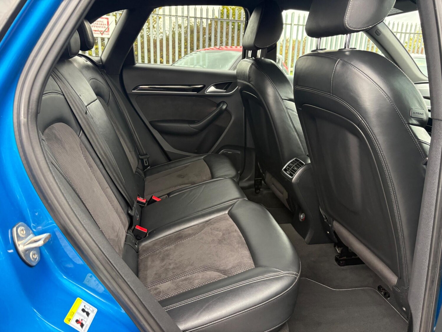 Used Audi Q3 2017 for sale - 76259927: Photo 32