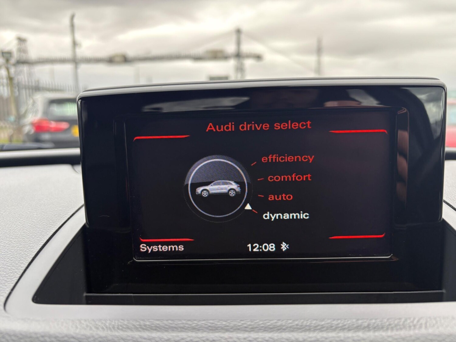 Used Audi Q3 2017 for sale - 76259927: Photo 44