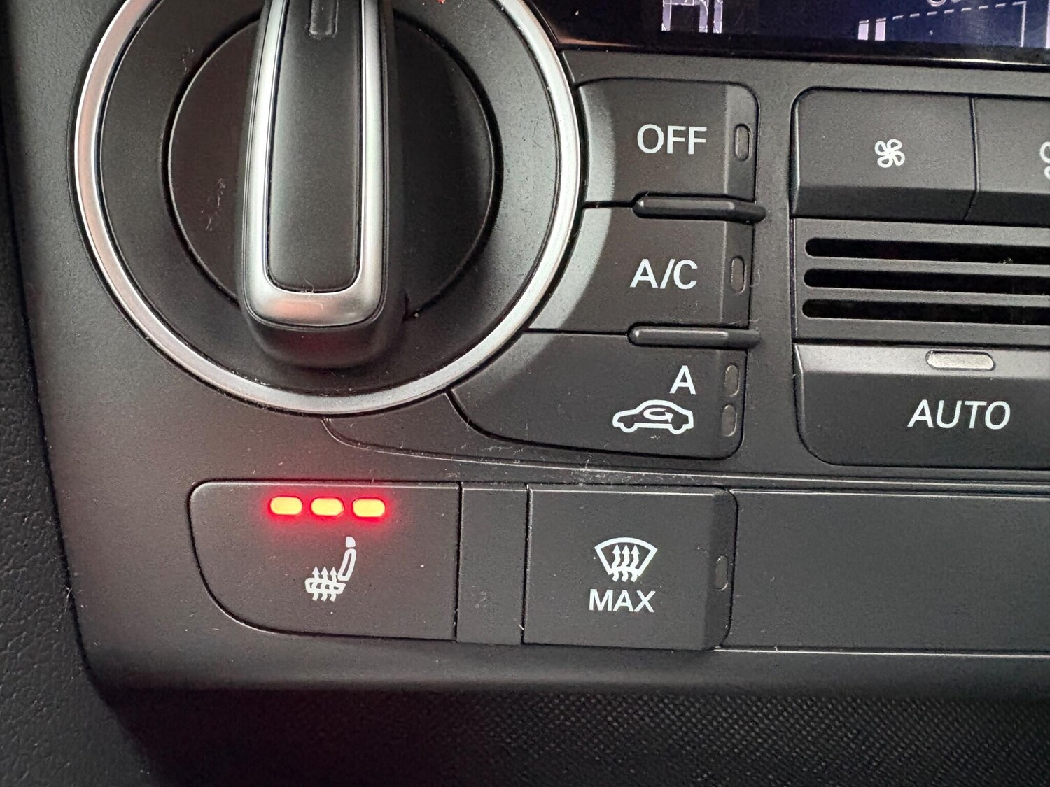 Used Audi Q3 2017 for sale - 76259927: Photo 53