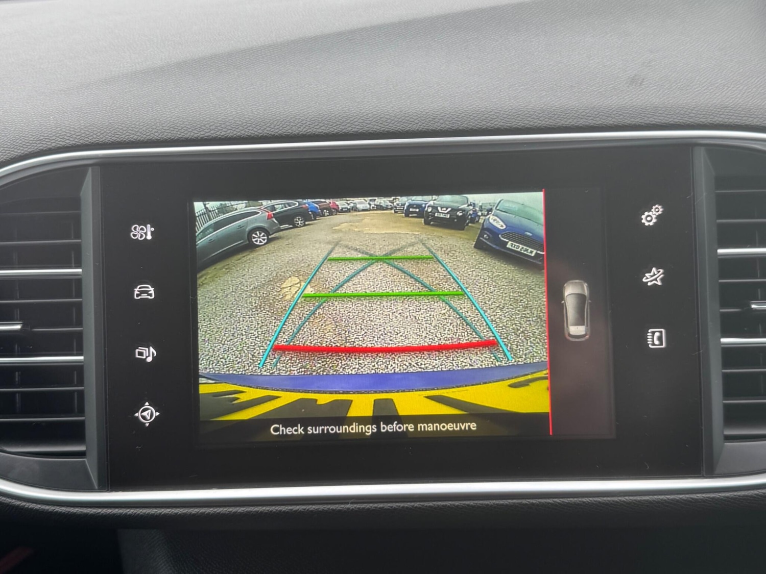 Used Peugeot 308 2017 for sale - 76424743: Photo 2