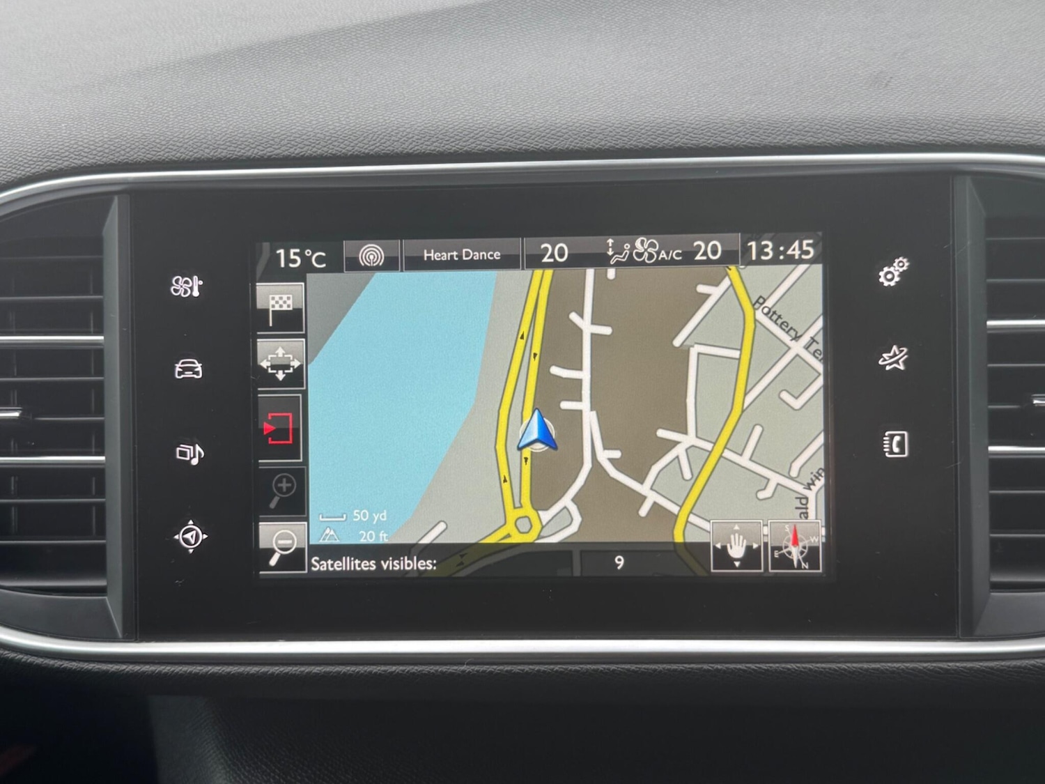 Used Peugeot 308 2017 for sale - 76424743: Photo 21