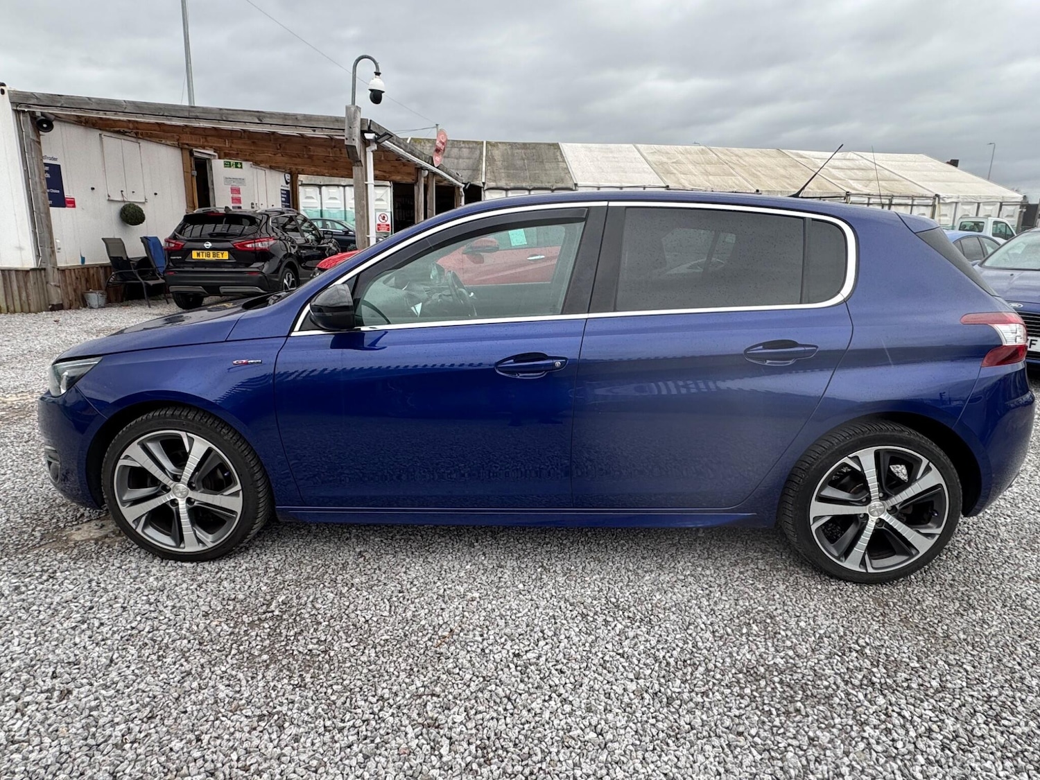 Used Peugeot 308 2017 for sale - 76424743: Photo 3