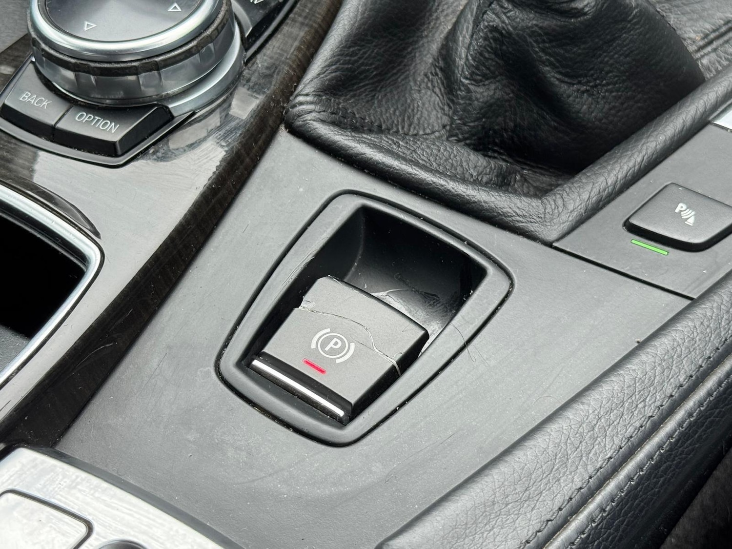 Used BMW 5 Series 2014 for sale - 76270911: Photo 40
