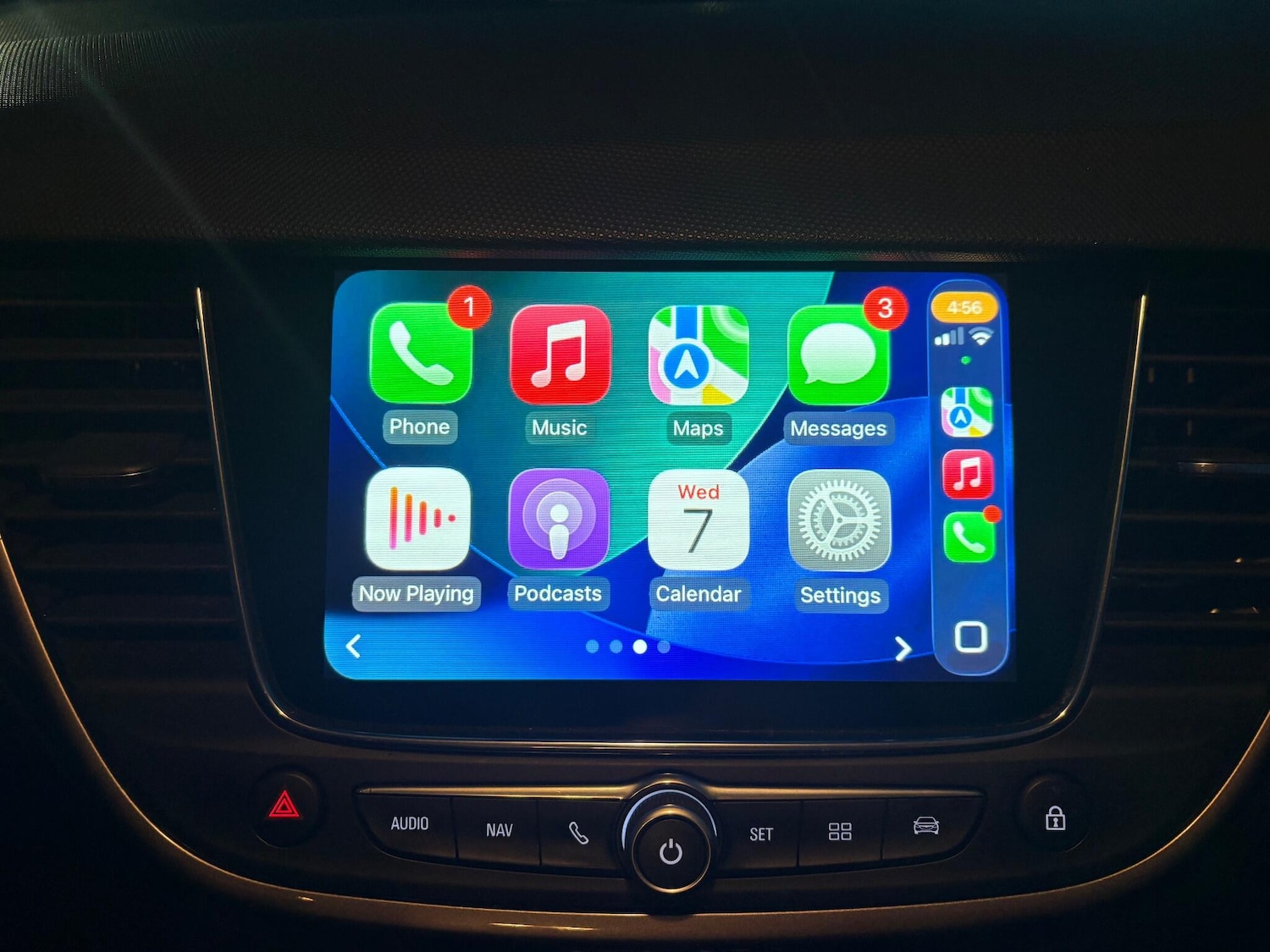 Used Vauxhall Crossland X 2020 for sale - 77131078: Photo 2