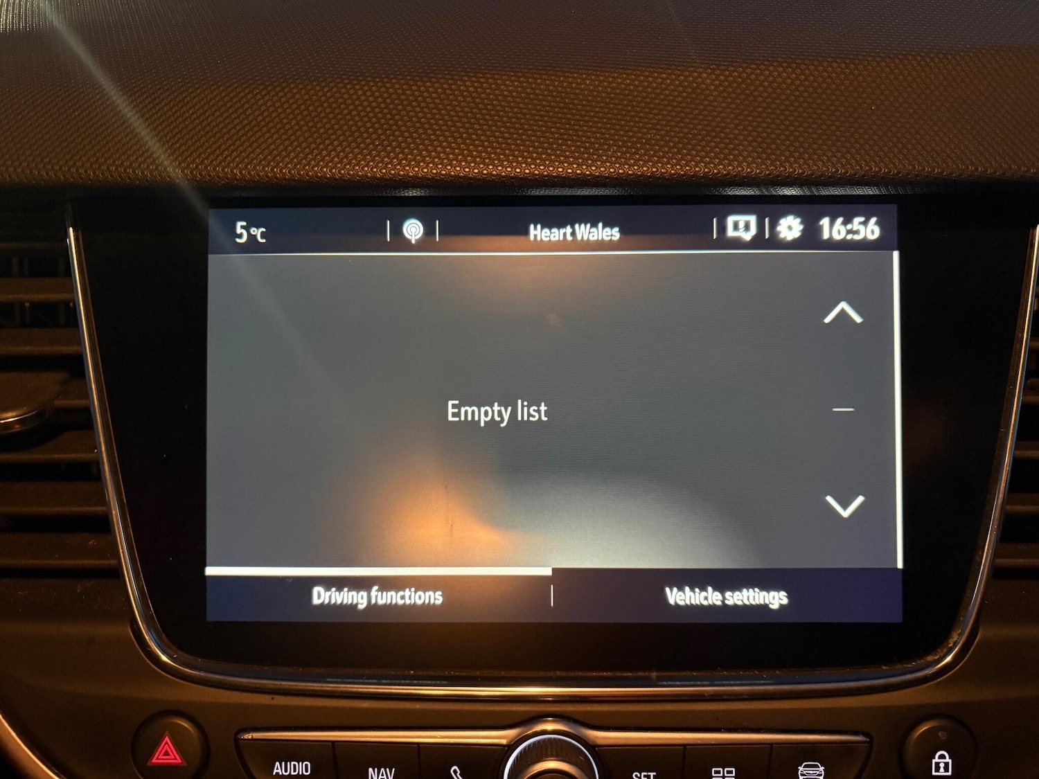 Used Vauxhall Crossland X 2020 for sale - 77131078: Photo 31