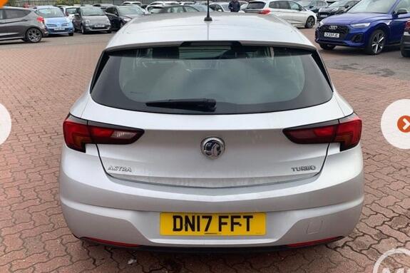 Used Vauxhall Astra 2017 for sale - 76240126: Photo 3