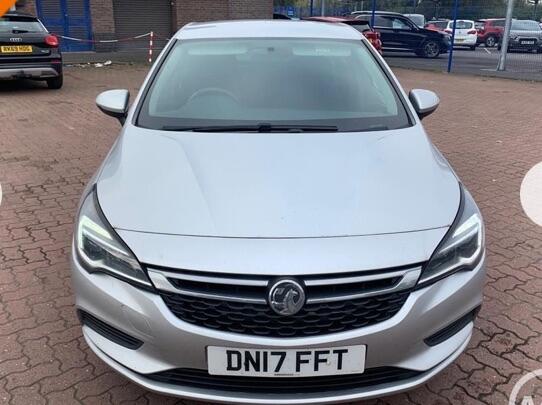 Used Vauxhall Astra 2017 for sale - 76240126: Photo 8