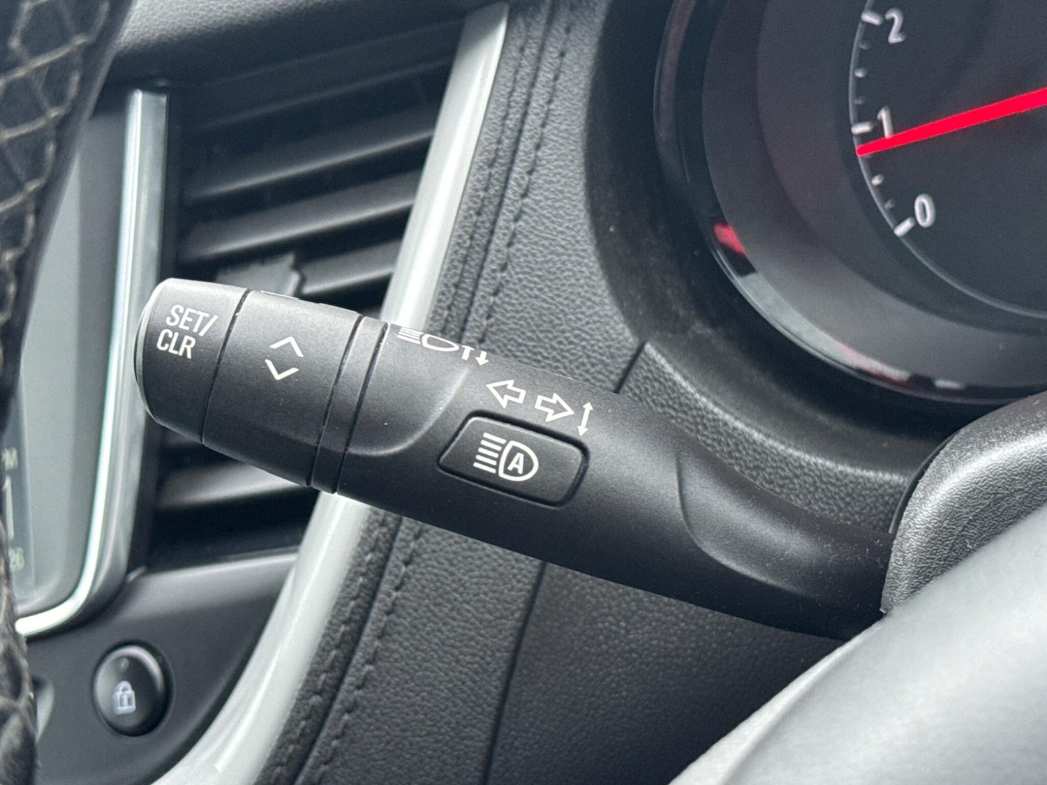 Used Vauxhall Grandland X 2018 for sale - 77330963: Photo 34