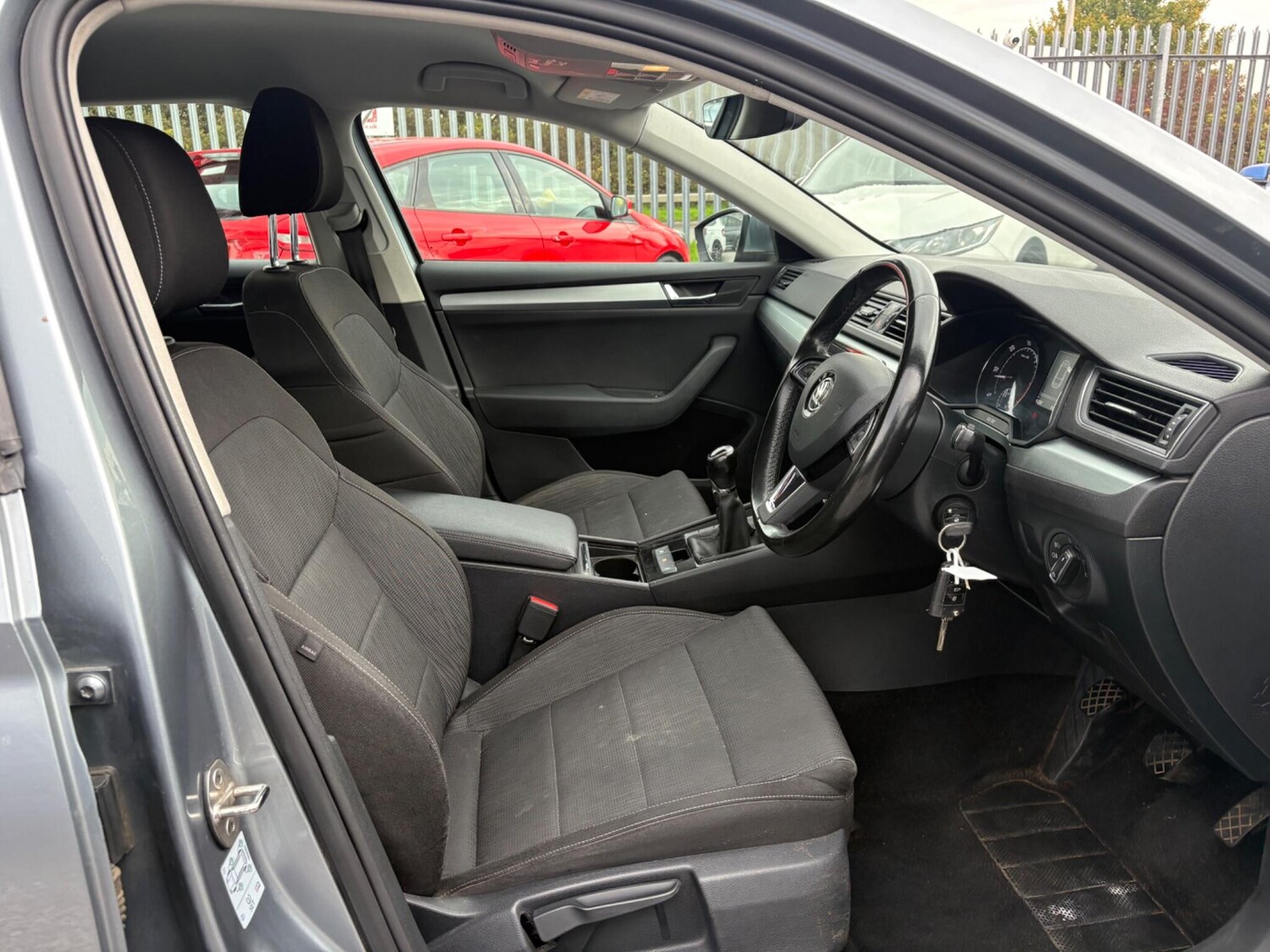 Used Skoda Superb 2017 for sale - 76152806: Photo 17